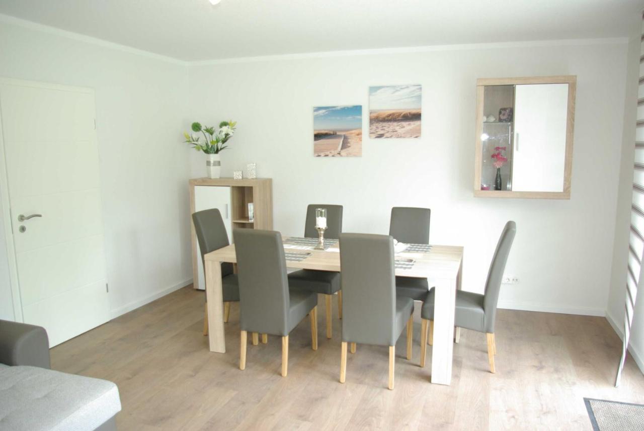 Witte Huus 75M_ Und 51M_ Ferienwoh Apartamento Hooksiel Exterior foto